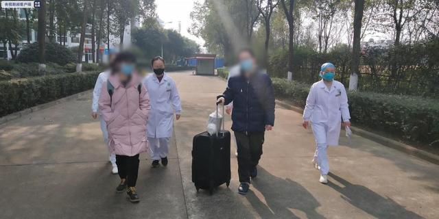锡林浩特市病人院后返乡